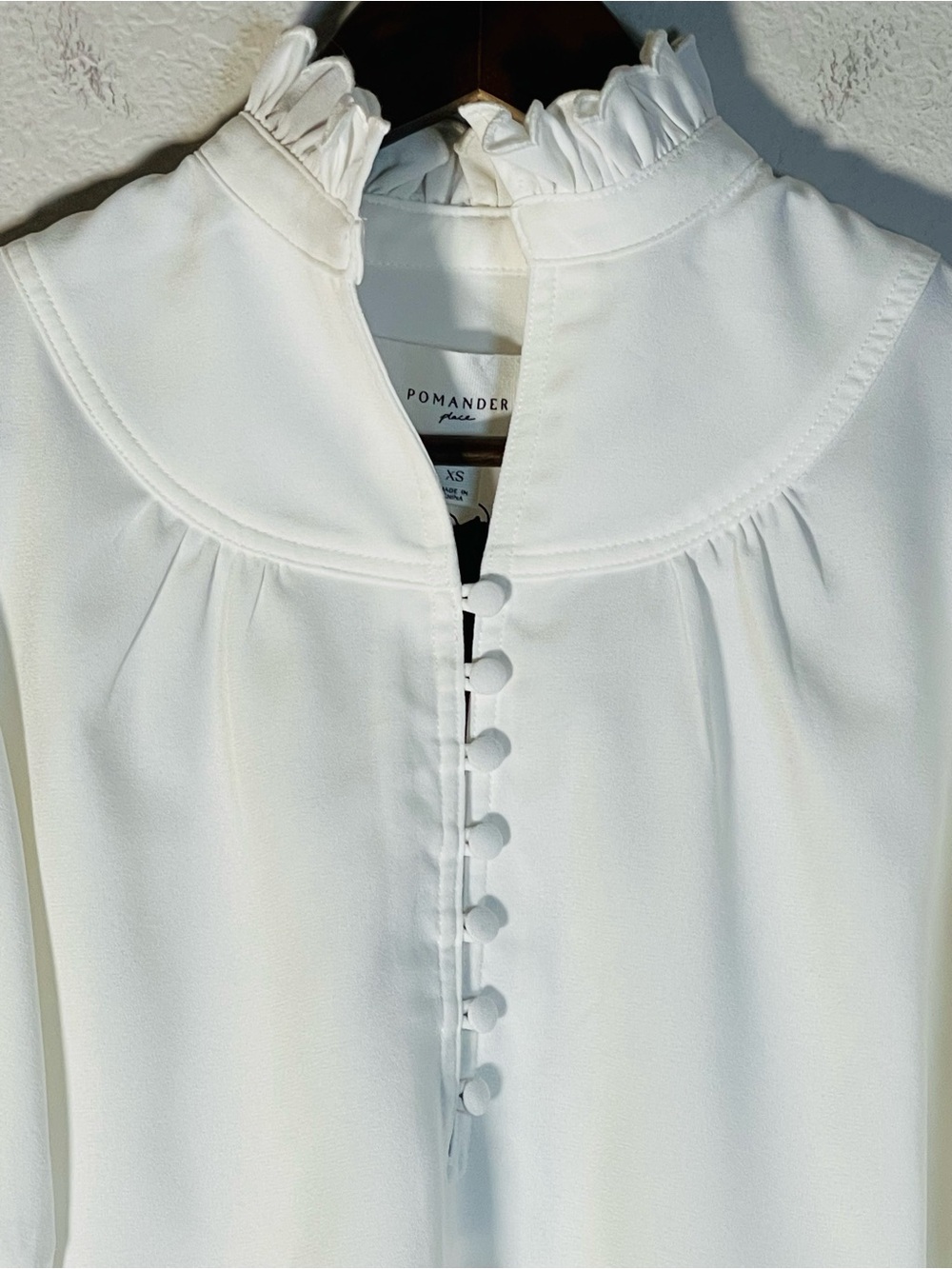POMANDER PLACE White Selena Blouse Size XS Short Sleeve Top | a Tuckernuck Brand - Picture 7 of 15